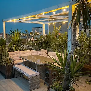 Follow The Sun - Rooftop Terrace Guest house Catania